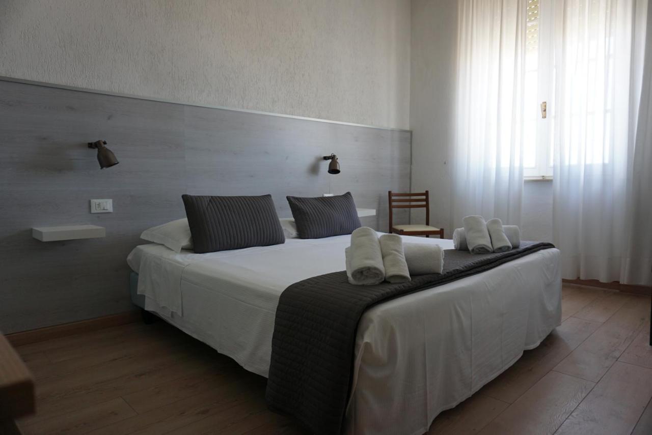 Alba Sul Mare Hotell Lido di Camaiore Exteriör bild