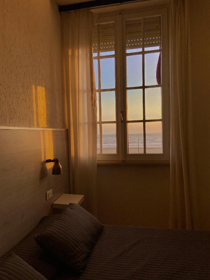 Alba Sul Mare Hotell Lido di Camaiore Exteriör bild