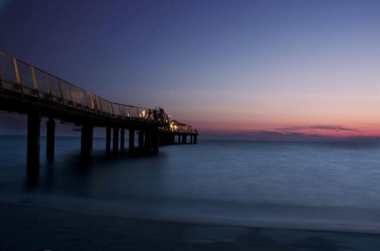 Alba Sul Mare Hotell Lido di Camaiore Exteriör bild