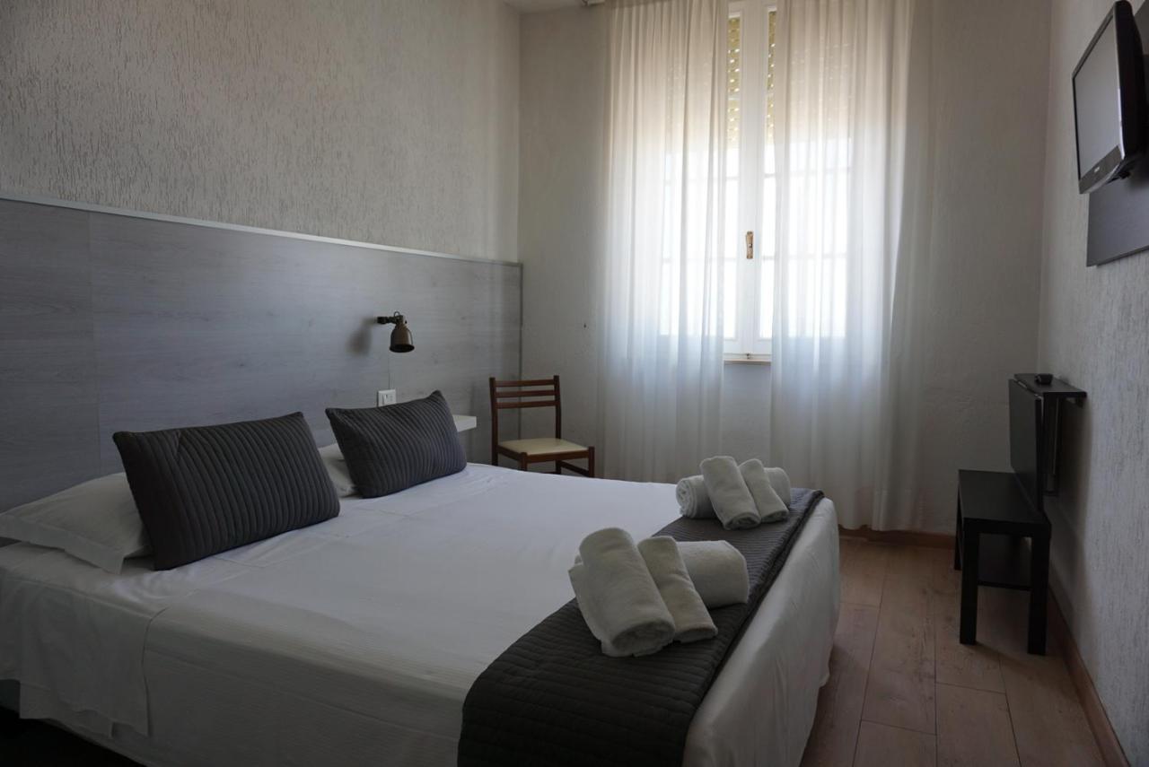 Alba Sul Mare Hotell Lido di Camaiore Exteriör bild
