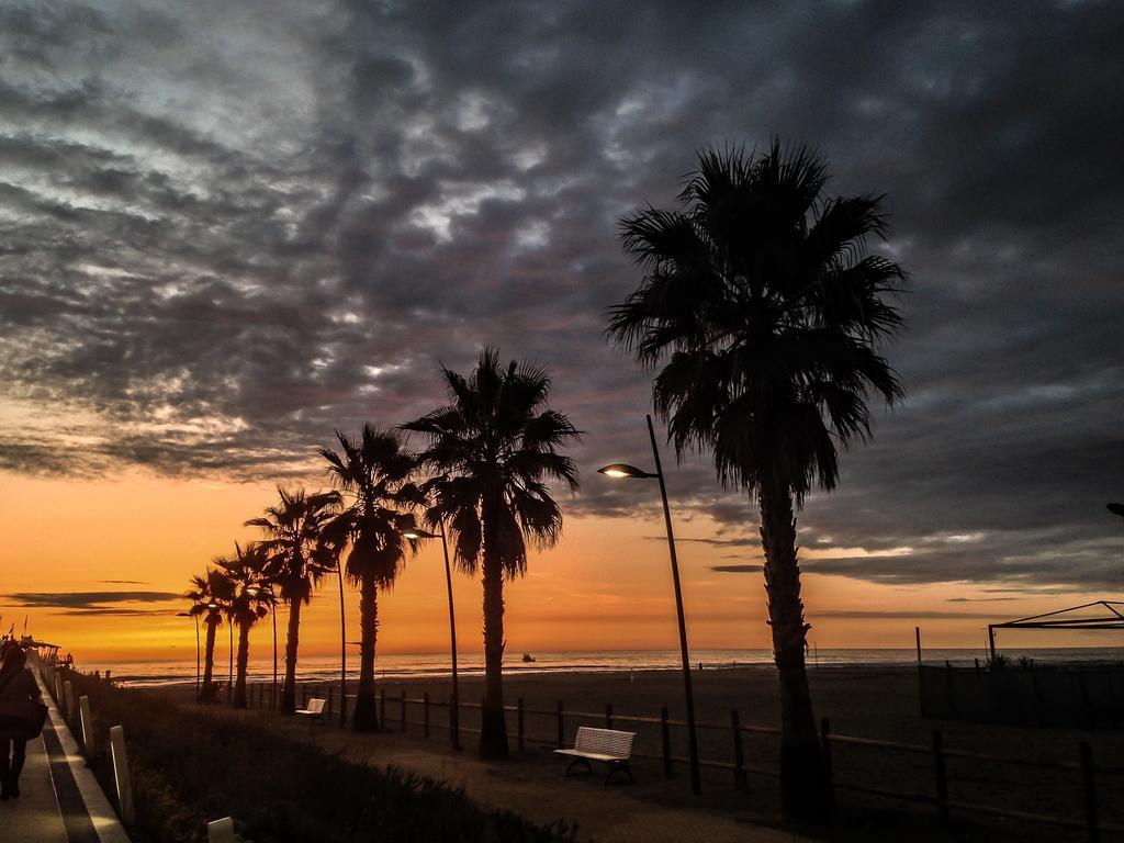 Alba Sul Mare Hotell Lido di Camaiore Exteriör bild